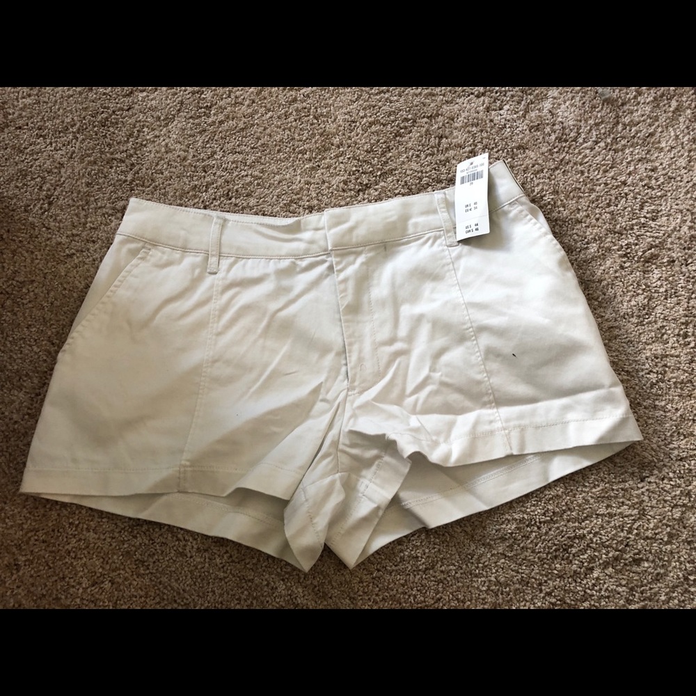 Abercrombie White Tuxedo Shorts